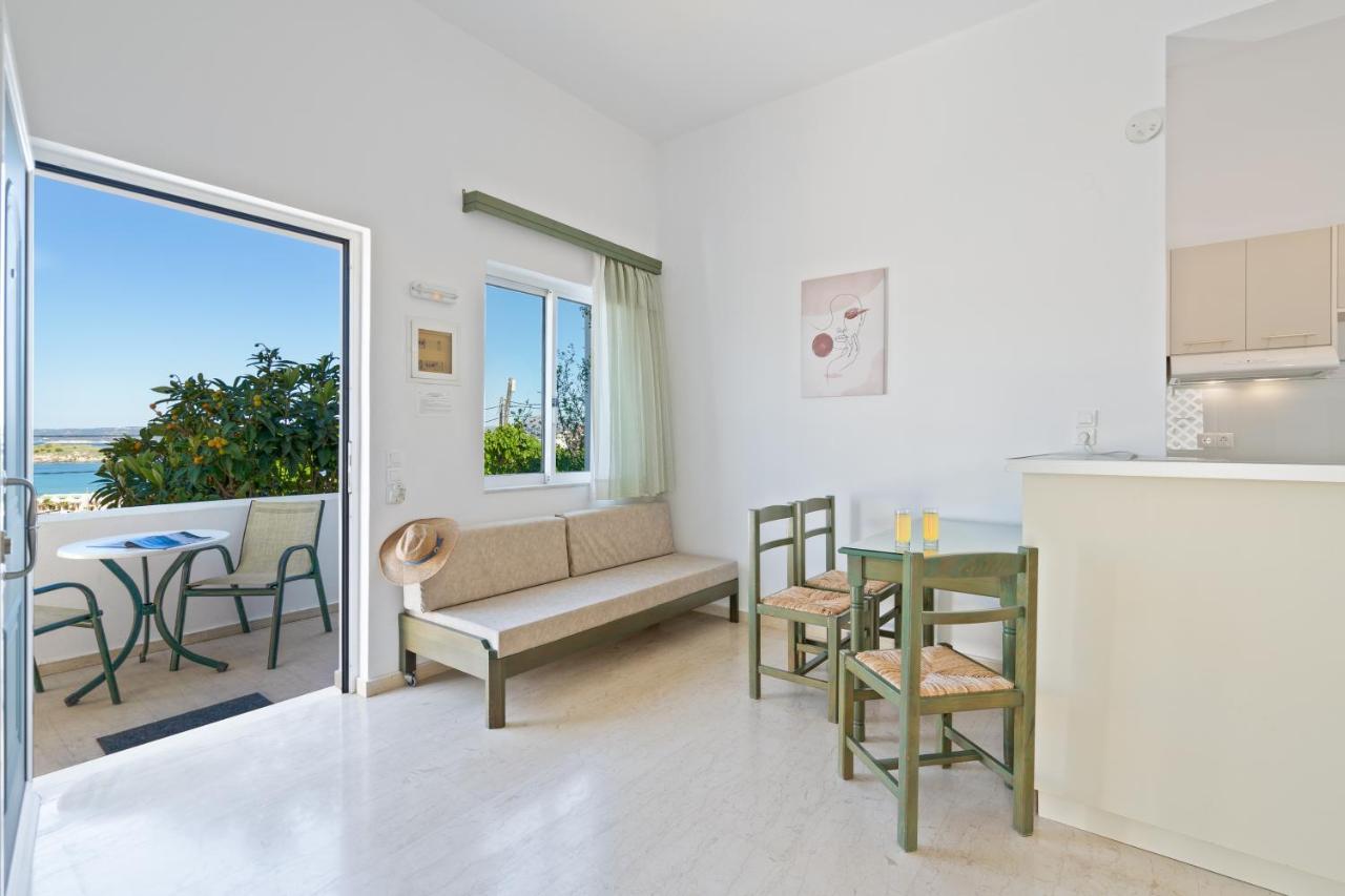 Eolos Apartments Chrissi Akti Chania Exterior foto